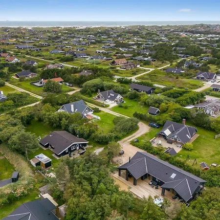 Edmond - 995m From The Sea By Interhome Semesterbostad